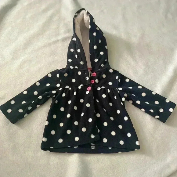 Carter’s Jacket - Picture 1 of 3